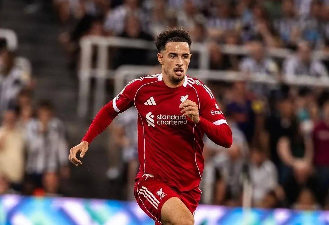 LOL官网登录入口-利物浦冲刺阶段伤情更新；志在荷甲名次提升；信心回归；心理建设被强调的简单介绍