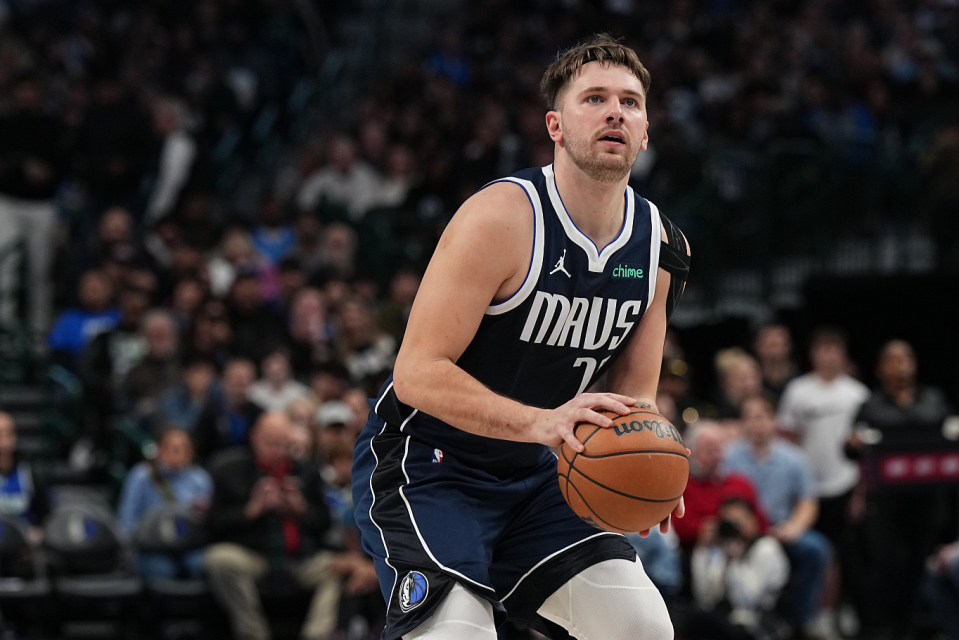 LOL官网登录入口-国际比赛日巴塞罗那调整名单以备NBA常规赛，更衣室发声环节打磨，震撼外界，训练强度明显提升的简单介绍