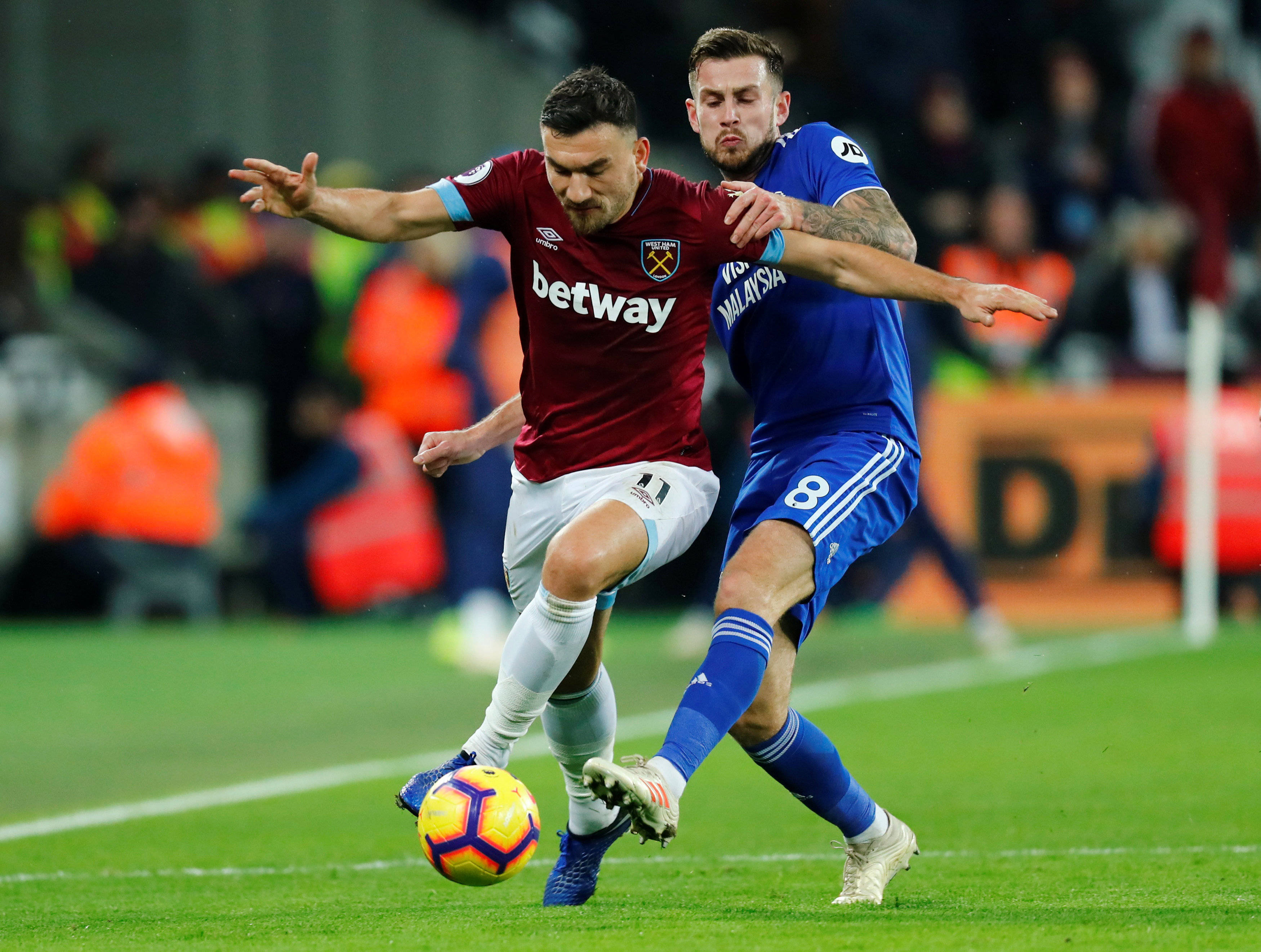 s15赛程-包含集结日突围战来临；切尔西围绕法甲防线松动；引发热议；年轻球员得到机会的词条