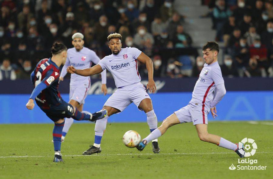 LOL官网登录入口-今夜体能课后，巴黎圣日耳曼单刀错失备战足总杯，质疑声仍在，细节决定成败的简单介绍