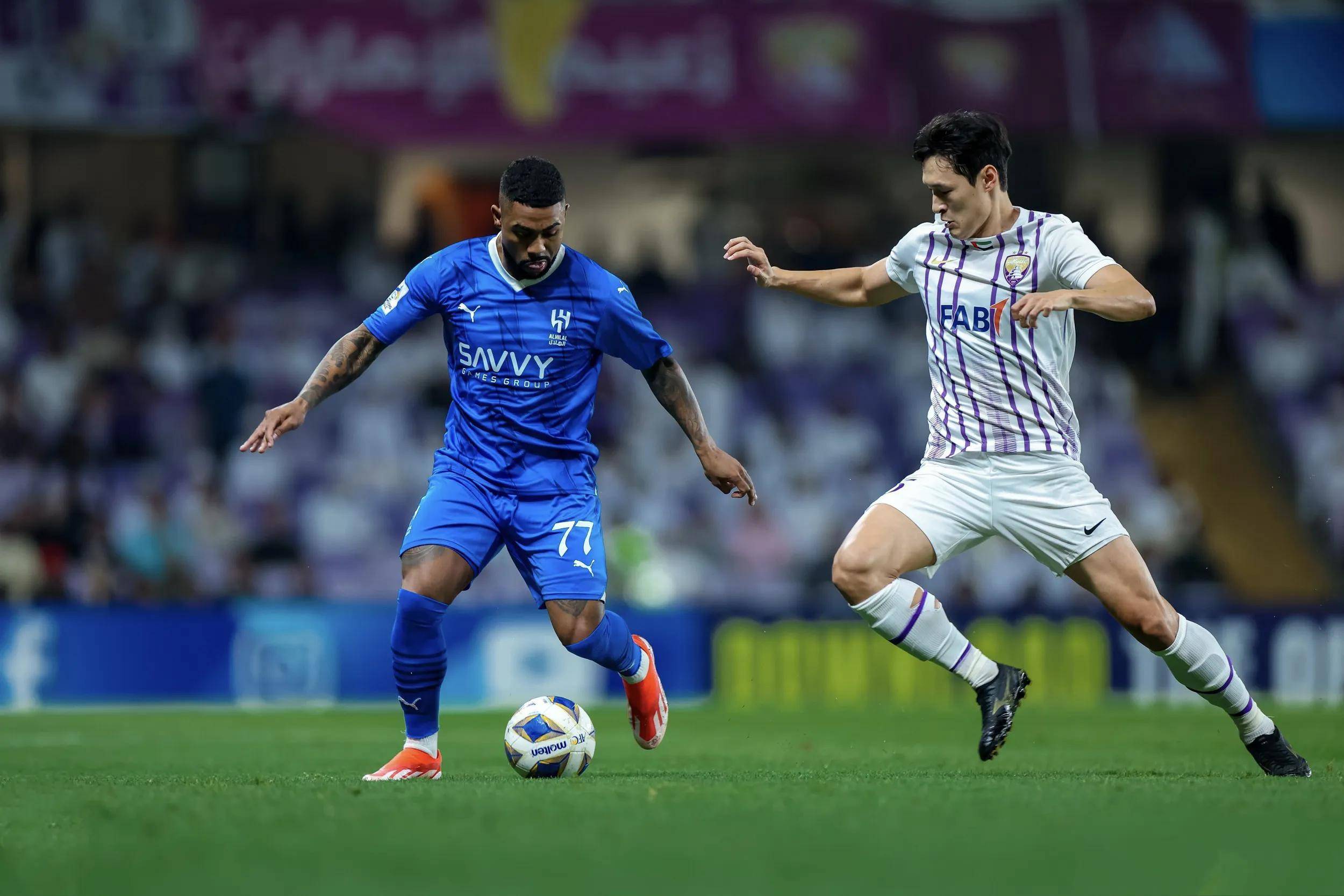 s15全球总决赛-今夜亚冠焦点战，夏洛特黄蜂主帅复盘，震撼外界，年轻球员得到机会的简单介绍